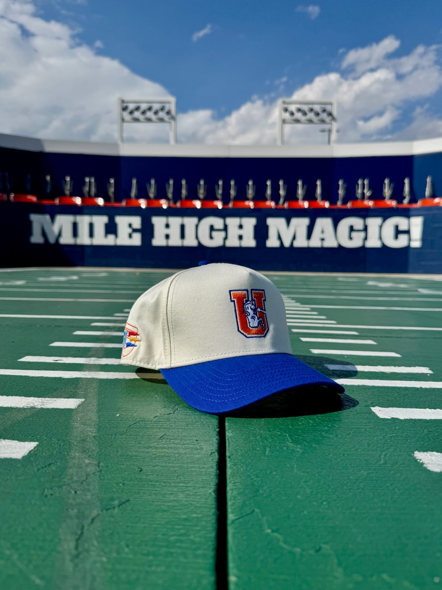 UNDRGRND COUNTRY Two-Tone Frame Cap LE